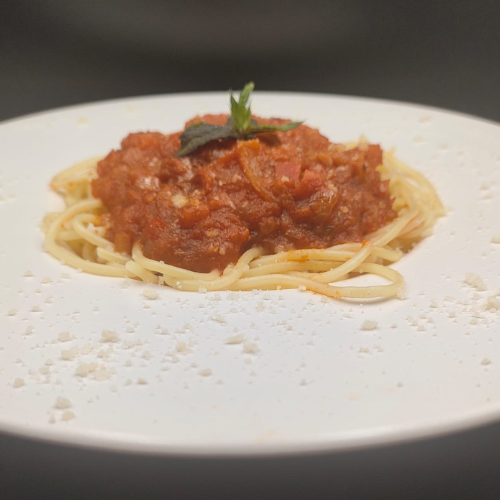 Pasta con Salsa Napolitana